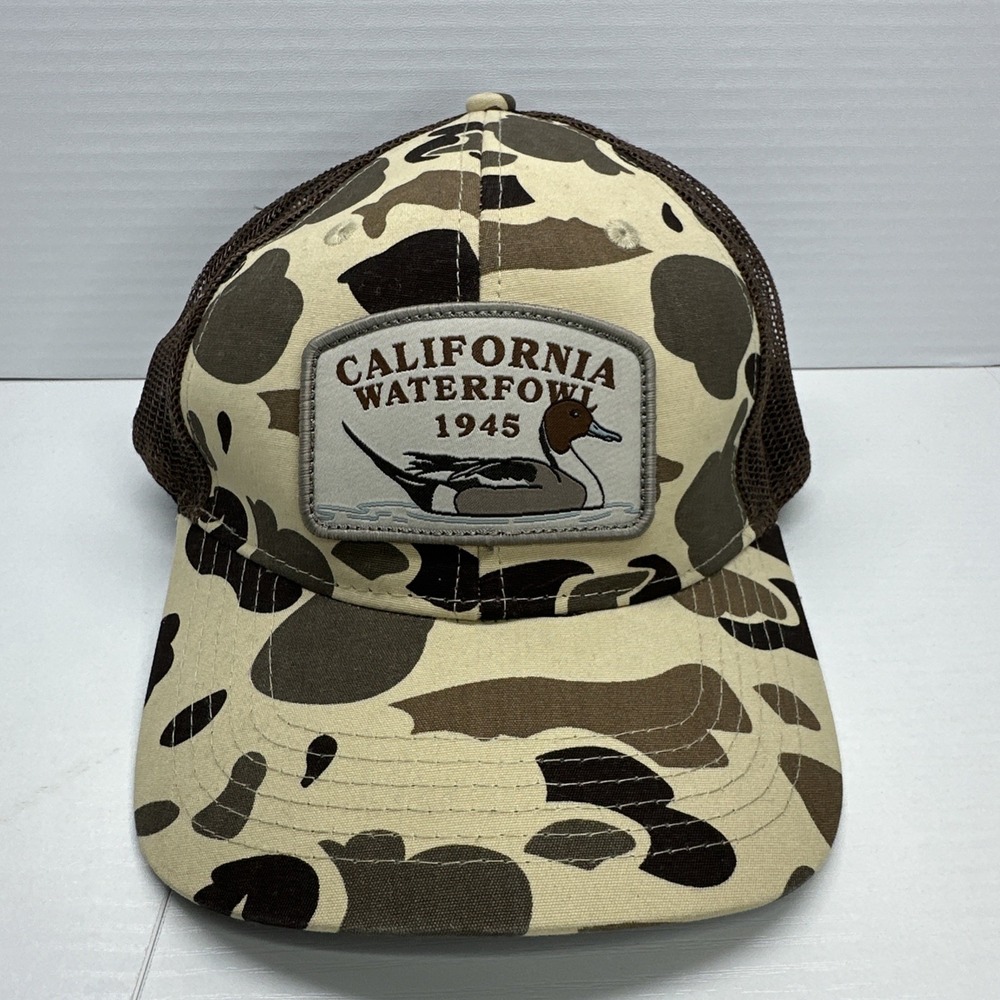 California Waterfowl 1945 Camo Trucker Hat Snapback Outdoor Cap One Size